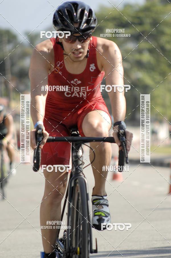 Acquista le foto dell'eventoBLUE SERIES TRIATHLON BERTIOGA 2019 in Fotop