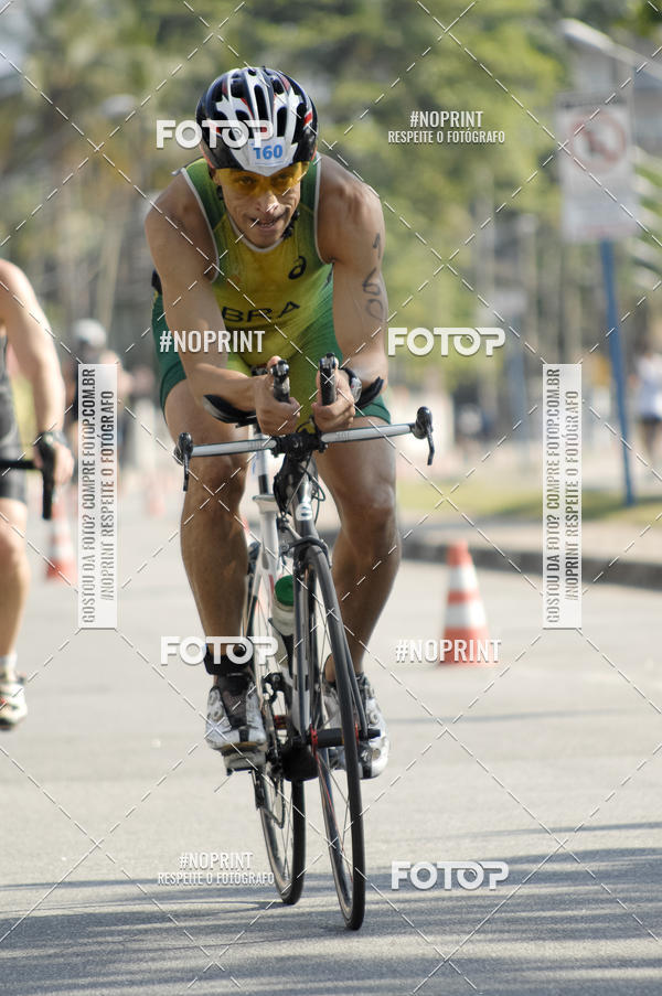 Compra tus fotos del eventoBLUE SERIES TRIATHLON BERTIOGA 2019 En Fotop
