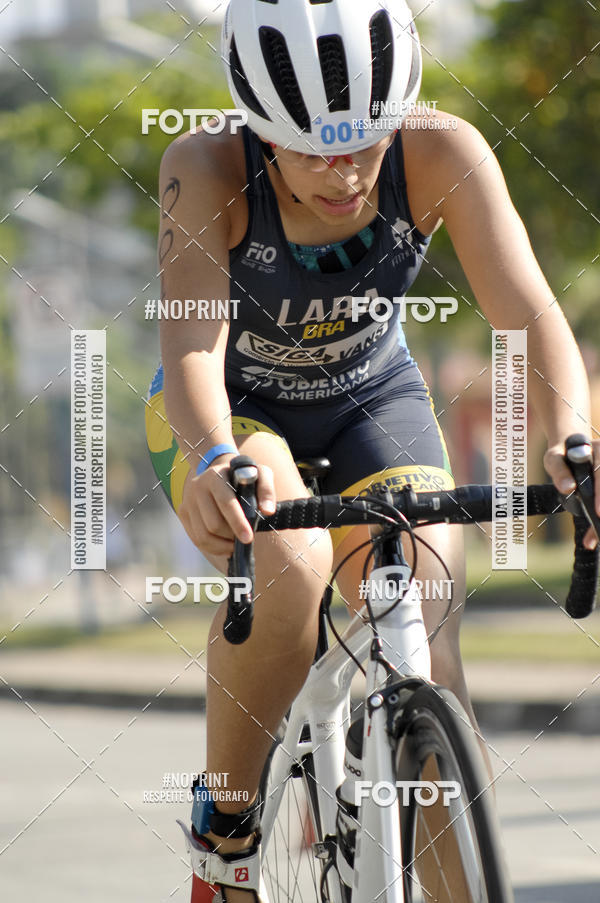 Compra tus fotos del eventoBLUE SERIES TRIATHLON BERTIOGA 2019 En Fotop