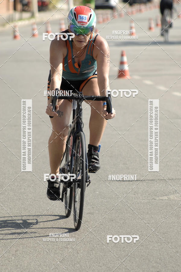 Buy your photos of the eventBLUE SERIES TRIATHLON BERTIOGA 2019 on Fotop