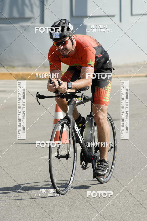 Buy your photos of the eventBLUE SERIES TRIATHLON BERTIOGA 2019 on Fotop