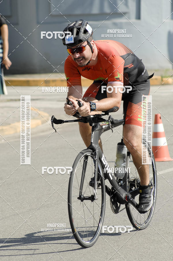 Buy your photos of the eventBLUE SERIES TRIATHLON BERTIOGA 2019 on Fotop
