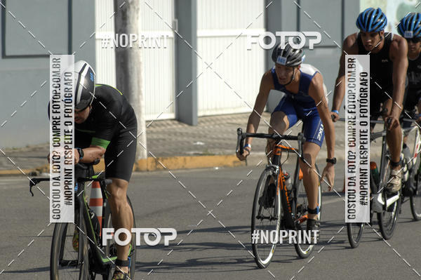 Buy your photos of the eventBLUE SERIES TRIATHLON BERTIOGA 2019 on Fotop