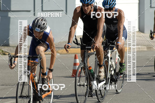 Buy your photos of the eventBLUE SERIES TRIATHLON BERTIOGA 2019 on Fotop