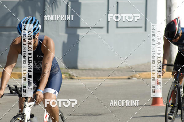 Buy your photos of the eventBLUE SERIES TRIATHLON BERTIOGA 2019 on Fotop