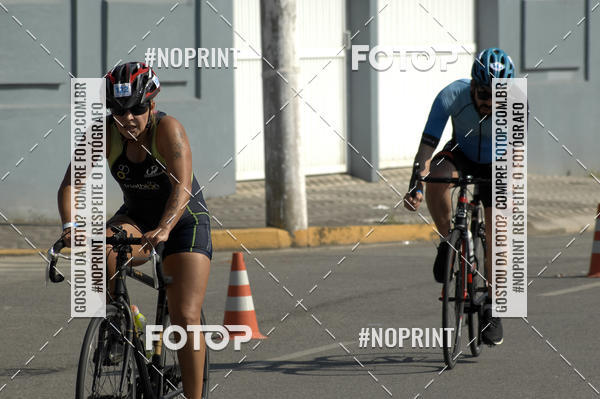 Buy your photos of the eventBLUE SERIES TRIATHLON BERTIOGA 2019 on Fotop