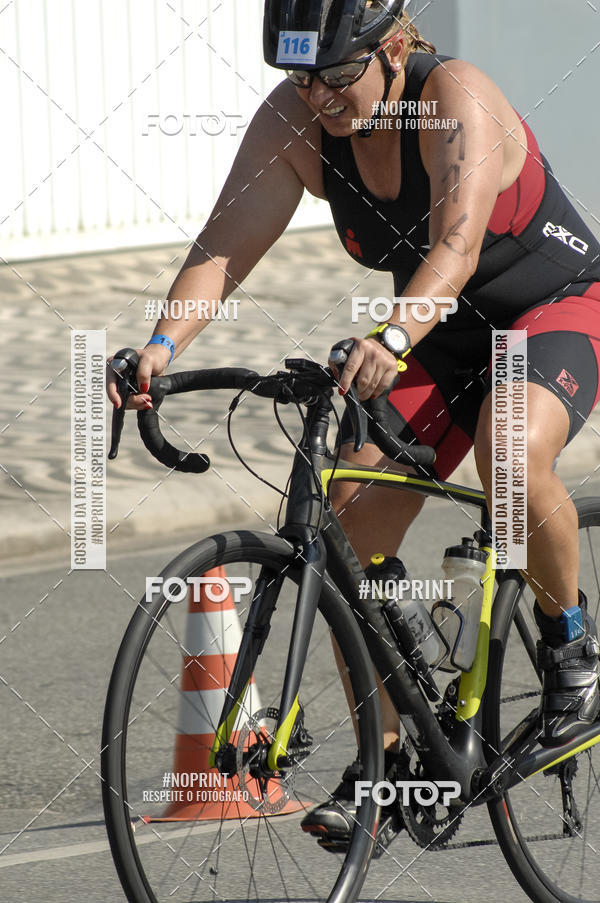 Buy your photos of the eventBLUE SERIES TRIATHLON BERTIOGA 2019 on Fotop