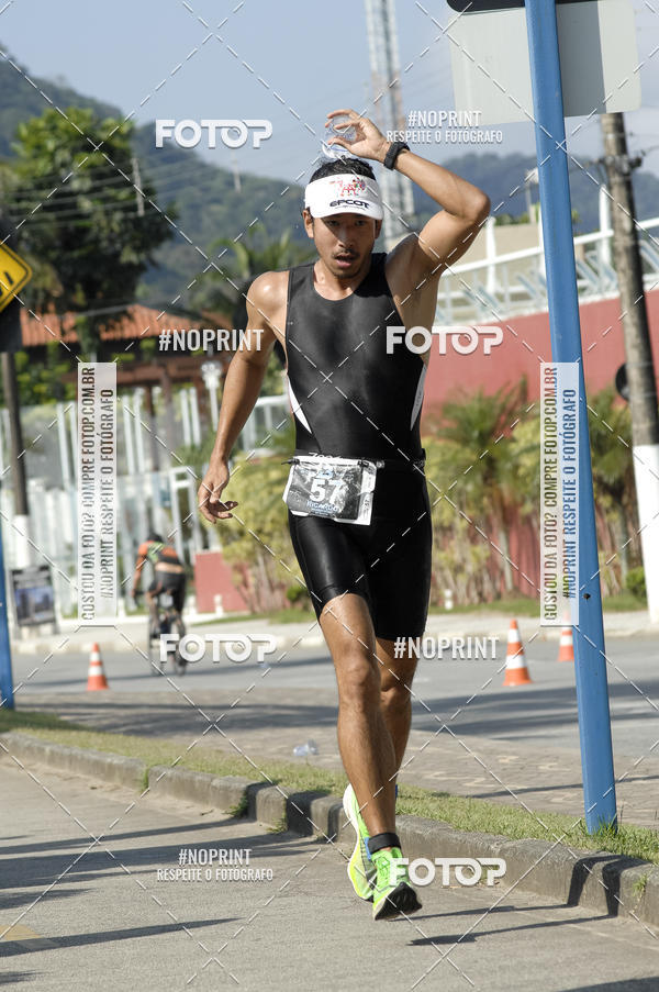 Achetez vos photos de l'vnementBLUE SERIES TRIATHLON BERTIOGA 2019 sur Fotop