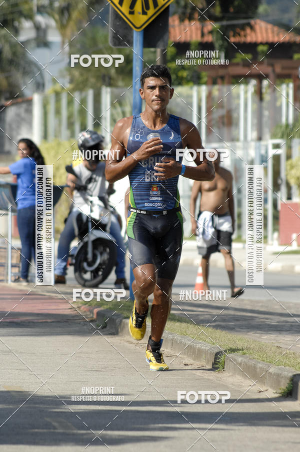 Achetez vos photos de l'vnementBLUE SERIES TRIATHLON BERTIOGA 2019 sur Fotop