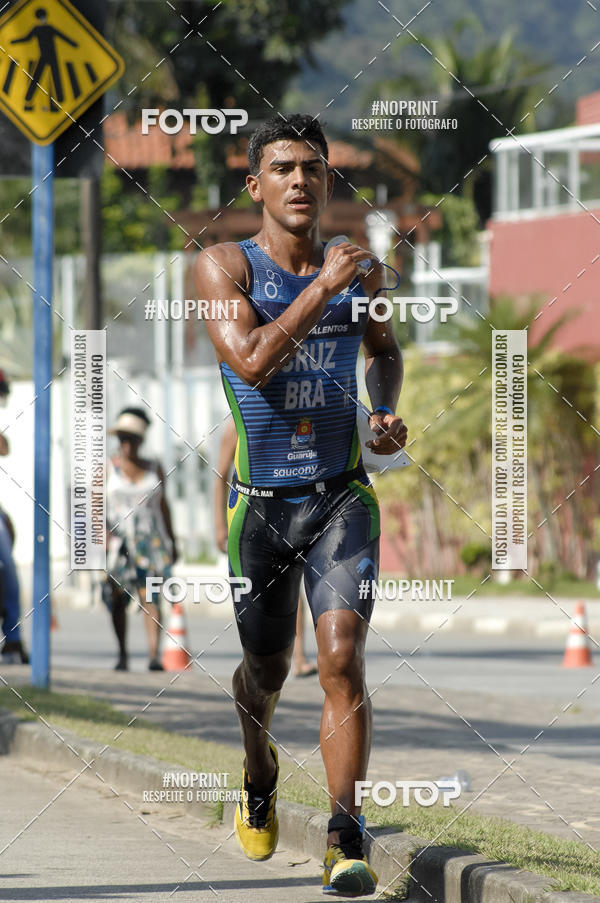 Achetez vos photos de l'vnementBLUE SERIES TRIATHLON BERTIOGA 2019 sur Fotop