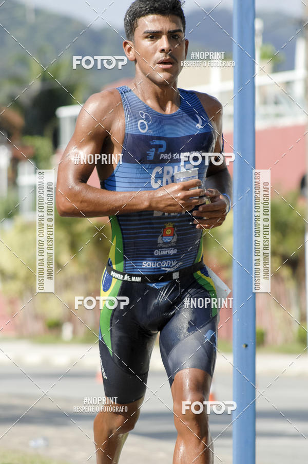 Achetez vos photos de l'vnementBLUE SERIES TRIATHLON BERTIOGA 2019 sur Fotop