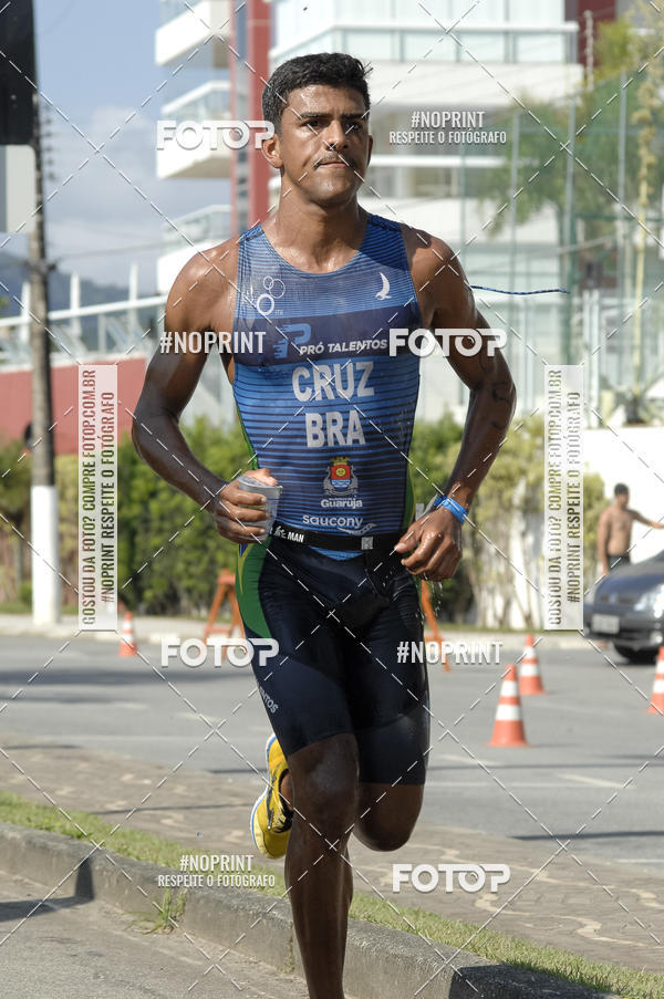 Achetez vos photos de l'vnementBLUE SERIES TRIATHLON BERTIOGA 2019 sur Fotop