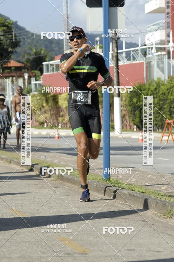Achetez vos photos de l'vnementBLUE SERIES TRIATHLON BERTIOGA 2019 sur Fotop