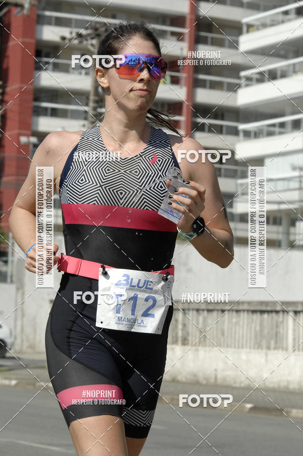 Achetez vos photos de l'vnementBLUE SERIES TRIATHLON BERTIOGA 2019 sur Fotop