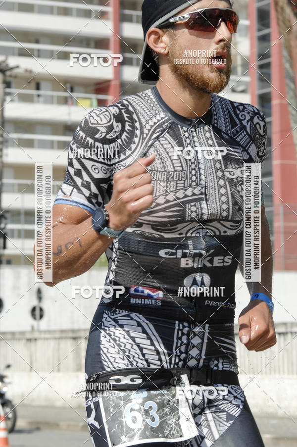 Acquista le foto dell'eventoBLUE SERIES TRIATHLON BERTIOGA 2019 in Fotop