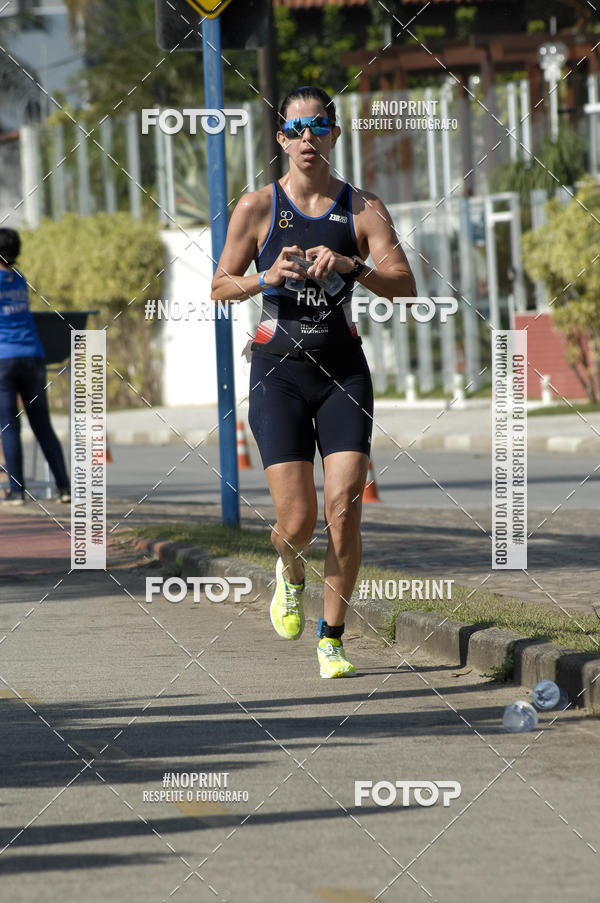 Acquista le foto dell'eventoBLUE SERIES TRIATHLON BERTIOGA 2019 in Fotop