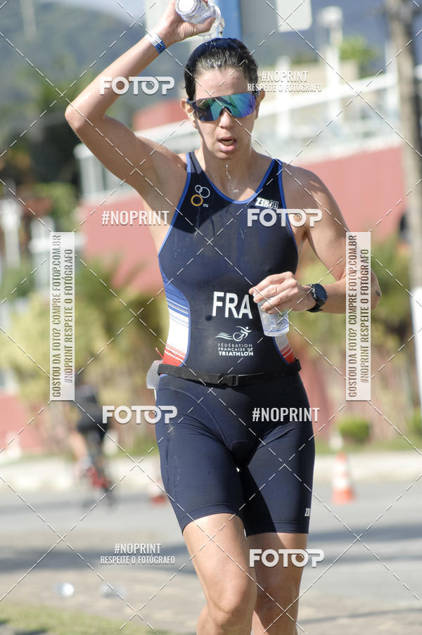 Acquista le foto dell'eventoBLUE SERIES TRIATHLON BERTIOGA 2019 in Fotop
