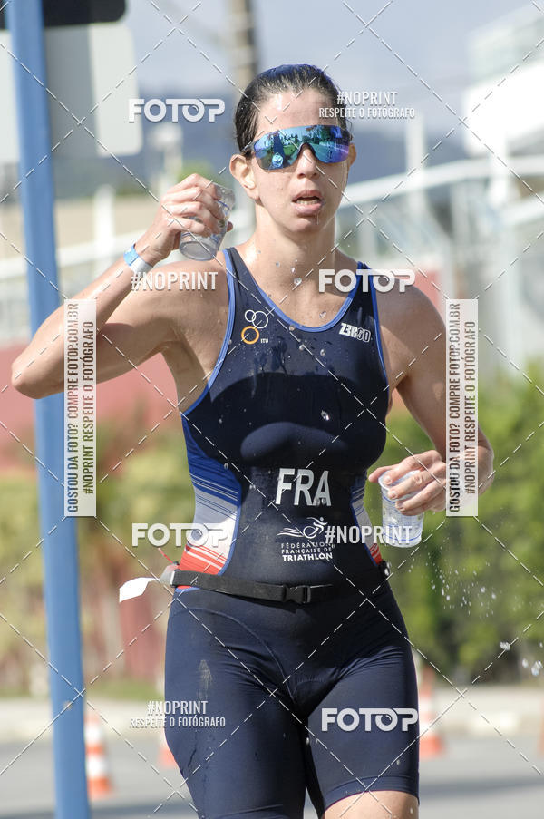 Acquista le foto dell'eventoBLUE SERIES TRIATHLON BERTIOGA 2019 in Fotop