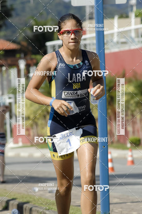 Acquista le foto dell'eventoBLUE SERIES TRIATHLON BERTIOGA 2019 in Fotop