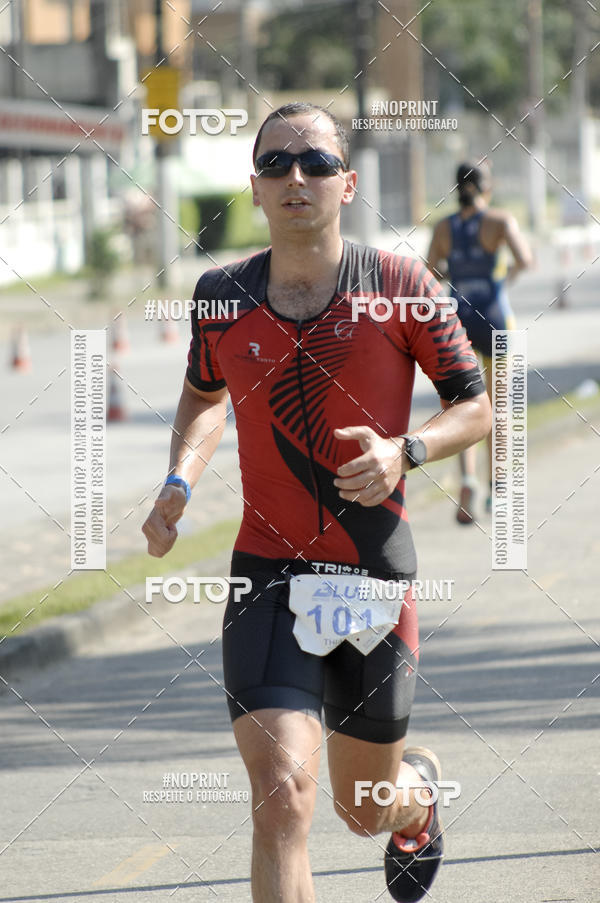 Acquista le foto dell'eventoBLUE SERIES TRIATHLON BERTIOGA 2019 in Fotop