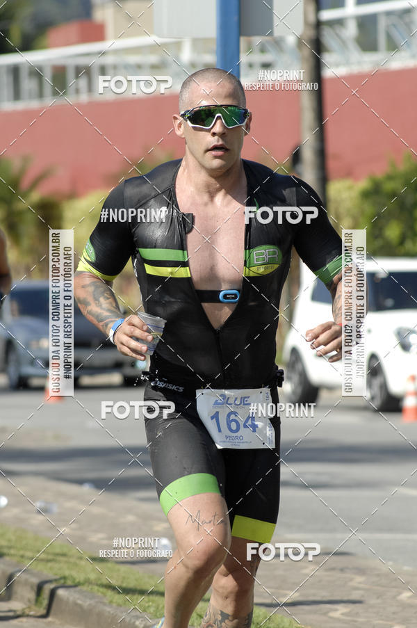 Acquista le foto dell'eventoBLUE SERIES TRIATHLON BERTIOGA 2019 in Fotop