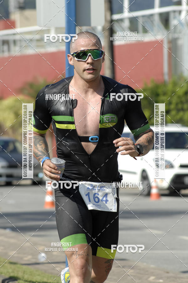 Acquista le foto dell'eventoBLUE SERIES TRIATHLON BERTIOGA 2019 in Fotop