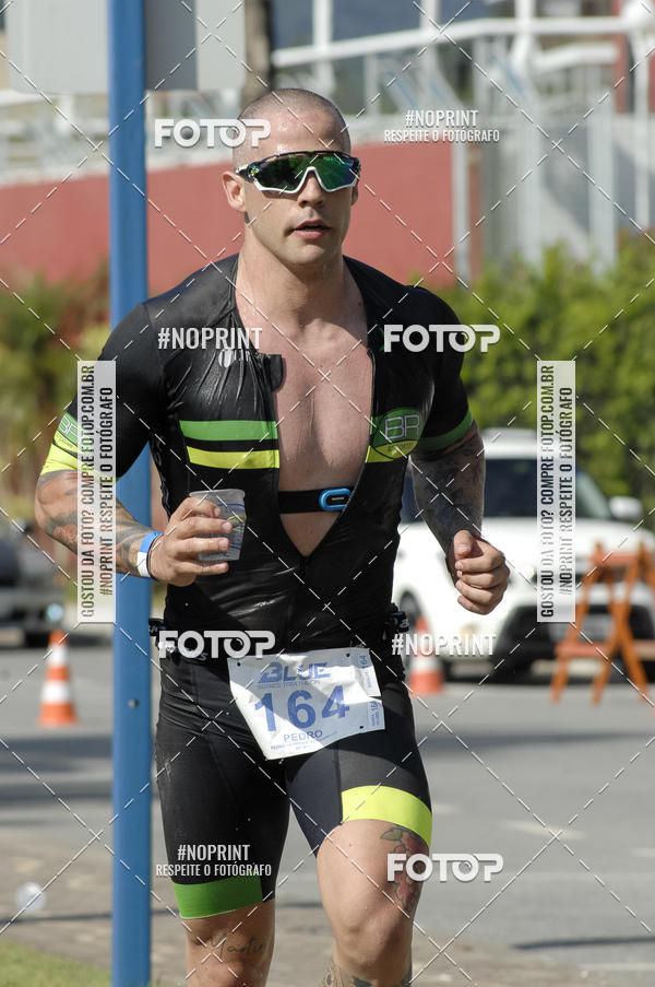 Acquista le foto dell'eventoBLUE SERIES TRIATHLON BERTIOGA 2019 in Fotop