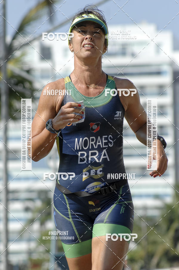 Achetez vos photos de l'vnementBLUE SERIES TRIATHLON BERTIOGA 2019 sur Fotop