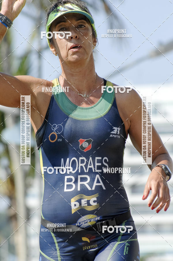 Achetez vos photos de l'vnementBLUE SERIES TRIATHLON BERTIOGA 2019 sur Fotop