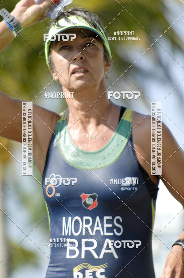 Achetez vos photos de l'vnementBLUE SERIES TRIATHLON BERTIOGA 2019 sur Fotop