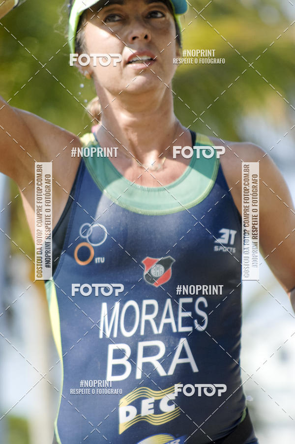 Achetez vos photos de l'vnementBLUE SERIES TRIATHLON BERTIOGA 2019 sur Fotop