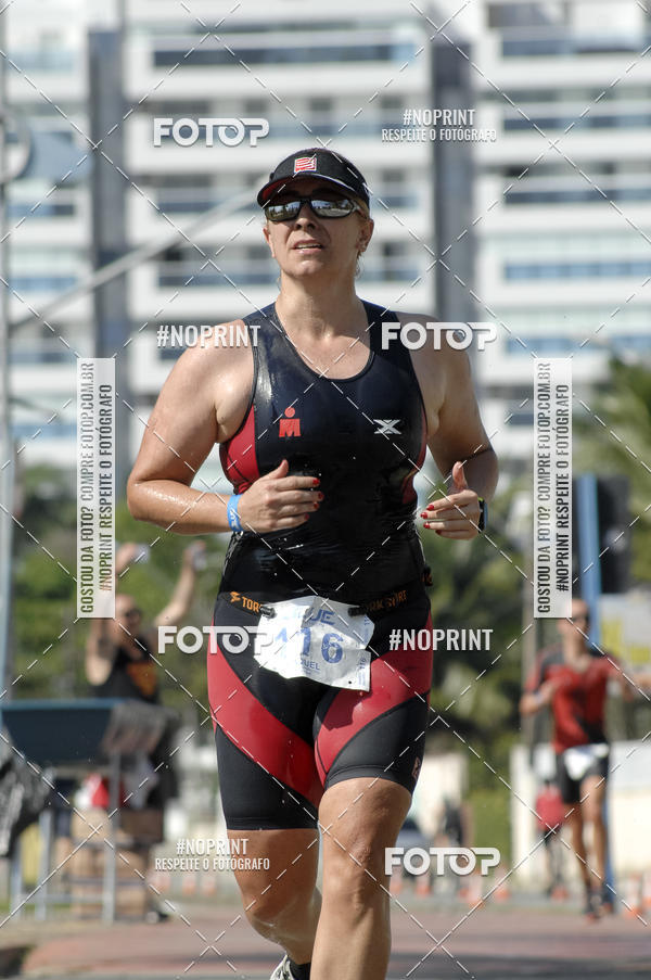 Achetez vos photos de l'vnementBLUE SERIES TRIATHLON BERTIOGA 2019 sur Fotop