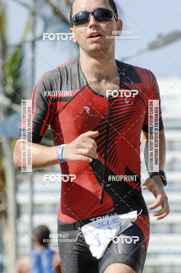Achetez vos photos de l'vnementBLUE SERIES TRIATHLON BERTIOGA 2019 sur Fotop