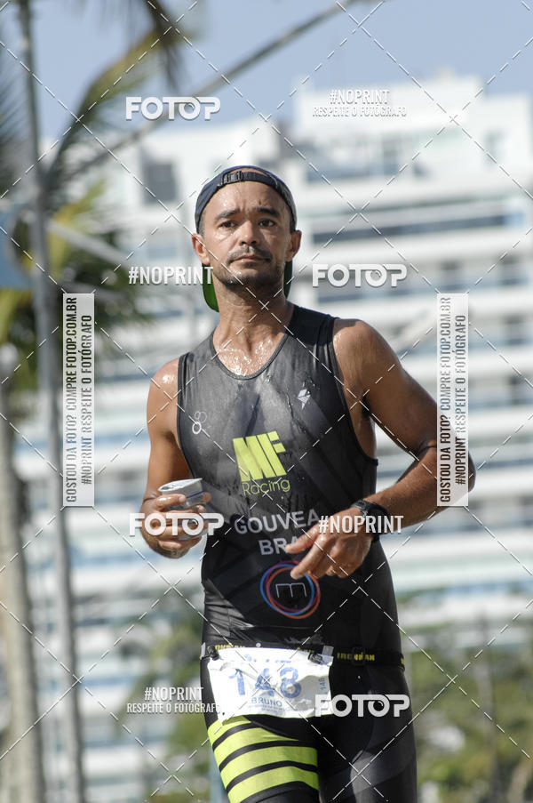 Achetez vos photos de l'vnementBLUE SERIES TRIATHLON BERTIOGA 2019 sur Fotop