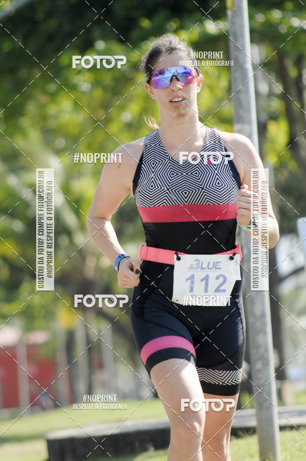 Achetez vos photos de l'vnementBLUE SERIES TRIATHLON BERTIOGA 2019 sur Fotop