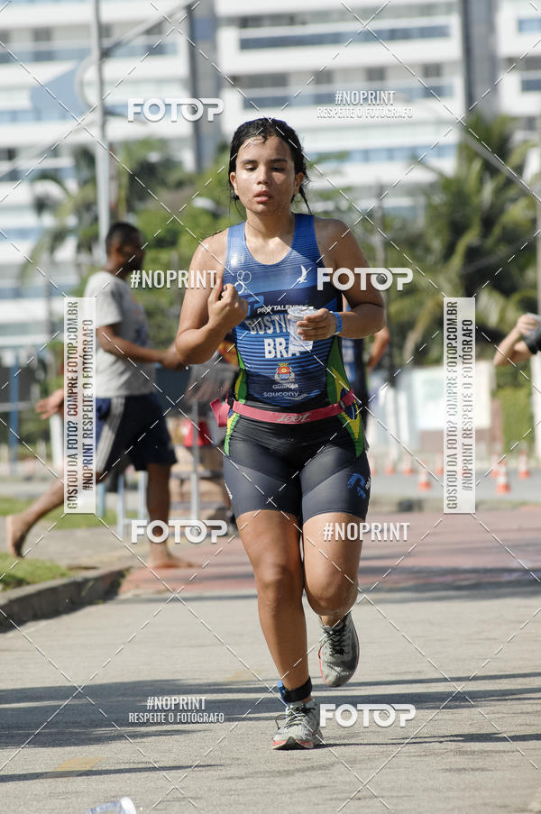 Achetez vos photos de l'vnementBLUE SERIES TRIATHLON BERTIOGA 2019 sur Fotop