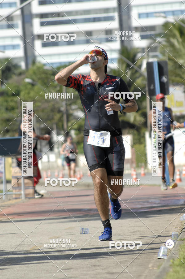 Achetez vos photos de l'vnementBLUE SERIES TRIATHLON BERTIOGA 2019 sur Fotop