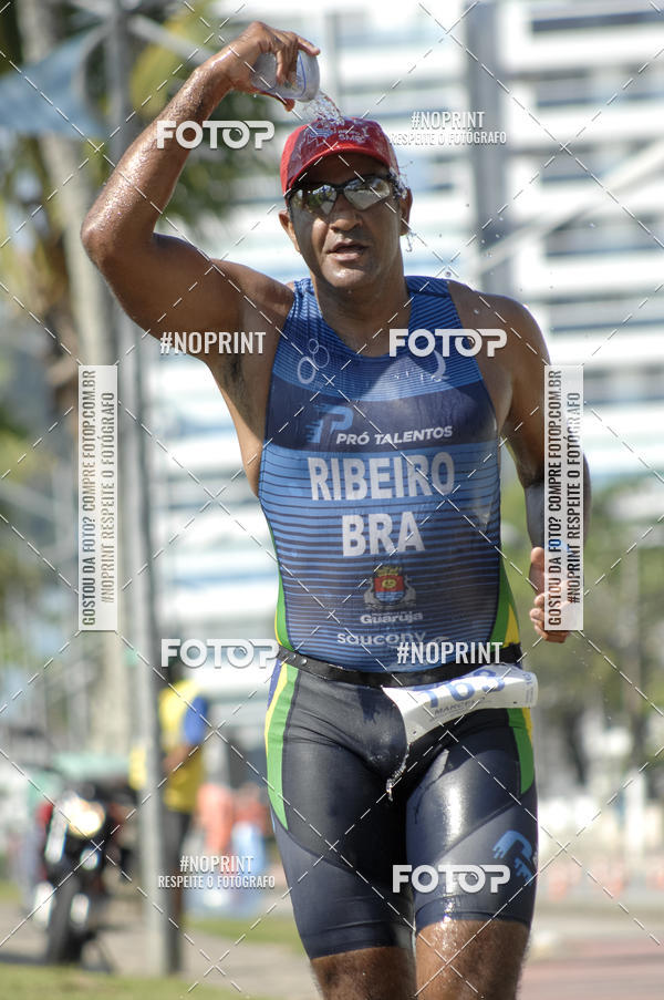Achetez vos photos de l'vnementBLUE SERIES TRIATHLON BERTIOGA 2019 sur Fotop