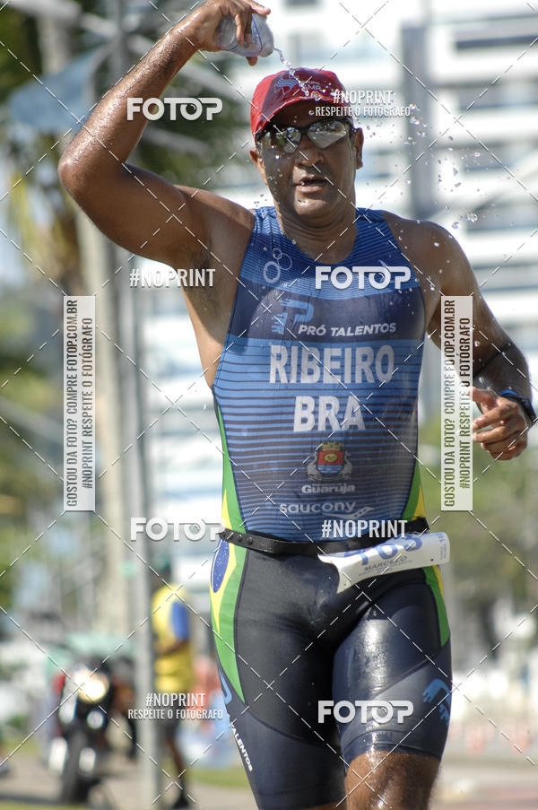 Achetez vos photos de l'vnementBLUE SERIES TRIATHLON BERTIOGA 2019 sur Fotop