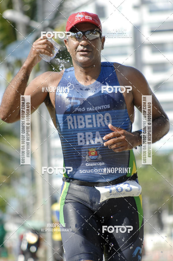 Achetez vos photos de l'vnementBLUE SERIES TRIATHLON BERTIOGA 2019 sur Fotop
