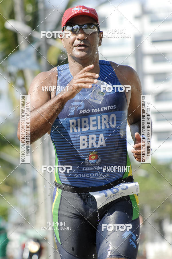 Achetez vos photos de l'vnementBLUE SERIES TRIATHLON BERTIOGA 2019 sur Fotop