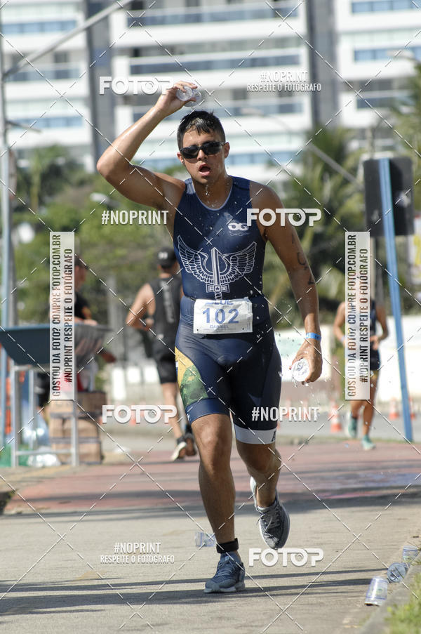 Acquista le foto dell'eventoBLUE SERIES TRIATHLON BERTIOGA 2019 in Fotop