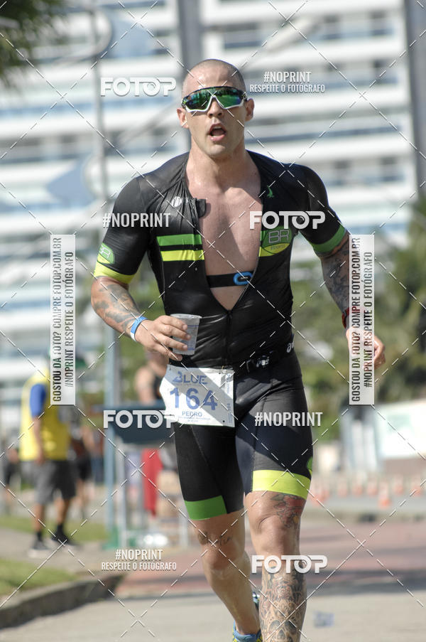 Acquista le foto dell'eventoBLUE SERIES TRIATHLON BERTIOGA 2019 in Fotop