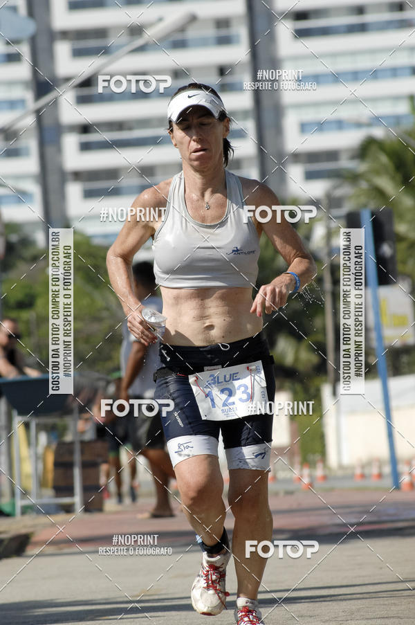 Buy your photos of the eventBLUE SERIES TRIATHLON BERTIOGA 2019 on Fotop