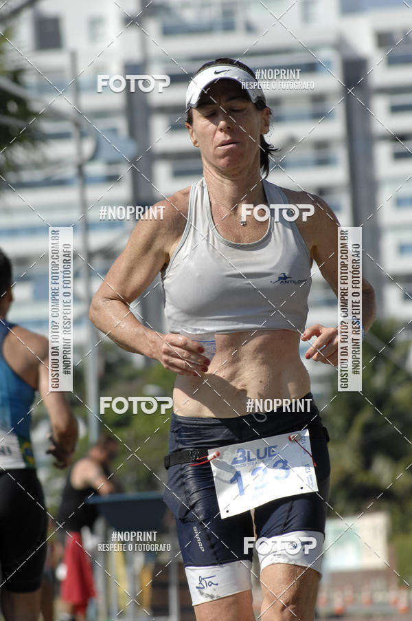 Buy your photos of the eventBLUE SERIES TRIATHLON BERTIOGA 2019 on Fotop