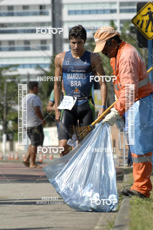 Buy your photos of the eventBLUE SERIES TRIATHLON BERTIOGA 2019 on Fotop