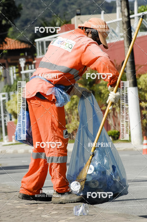 Buy your photos of the eventBLUE SERIES TRIATHLON BERTIOGA 2019 on Fotop