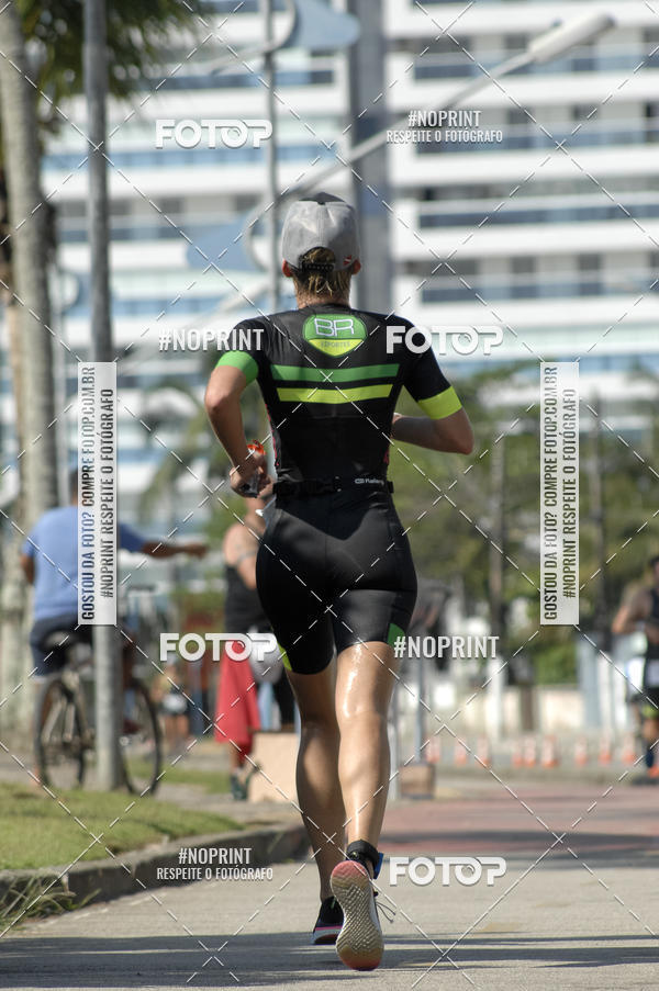 Buy your photos of the eventBLUE SERIES TRIATHLON BERTIOGA 2019 on Fotop