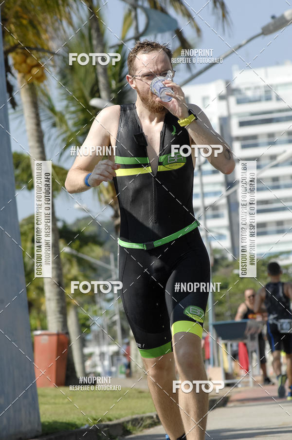 Buy your photos of the eventBLUE SERIES TRIATHLON BERTIOGA 2019 on Fotop