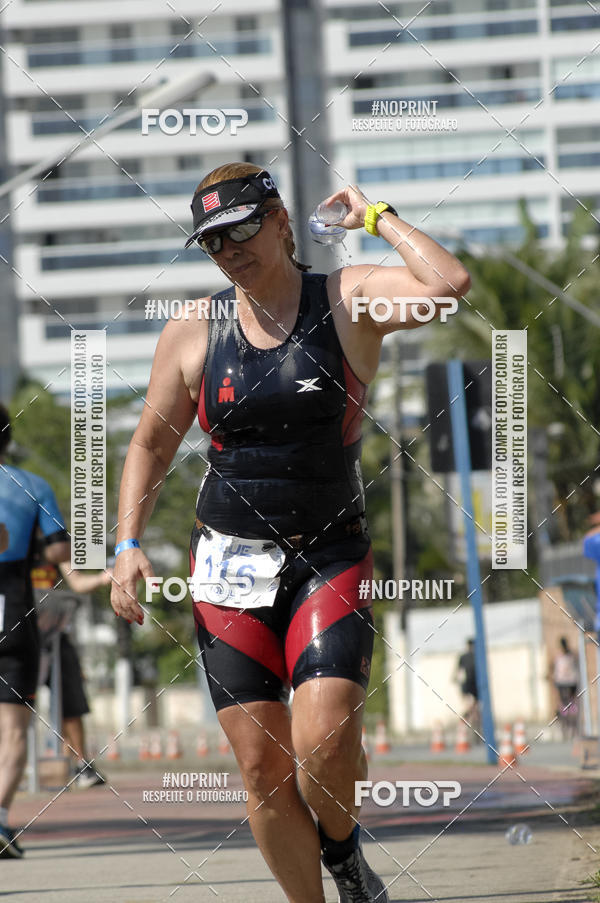 Buy your photos of the eventBLUE SERIES TRIATHLON BERTIOGA 2019 on Fotop